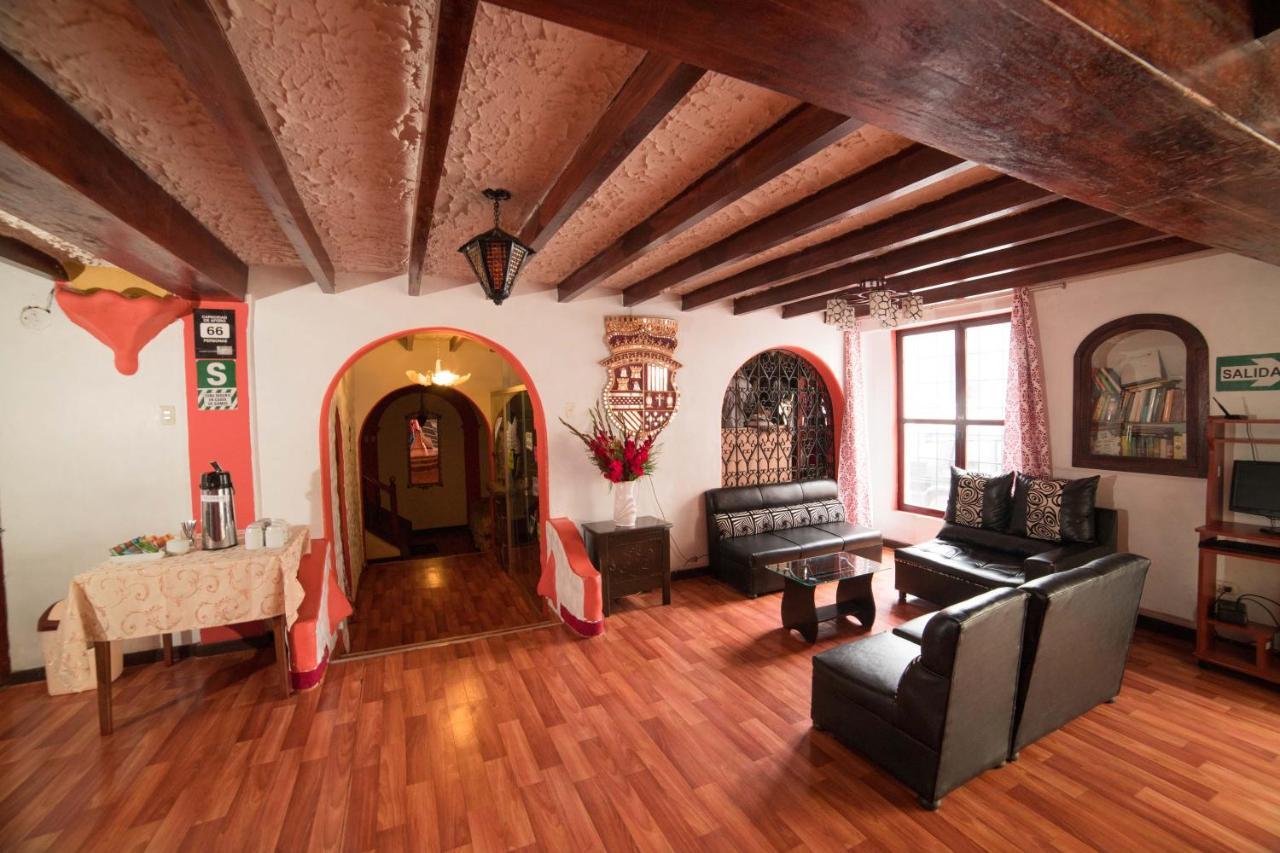 Carlos V Hotel Cuzco Kültér fotó